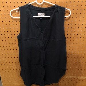 Universal Thread V Neck Tank Top